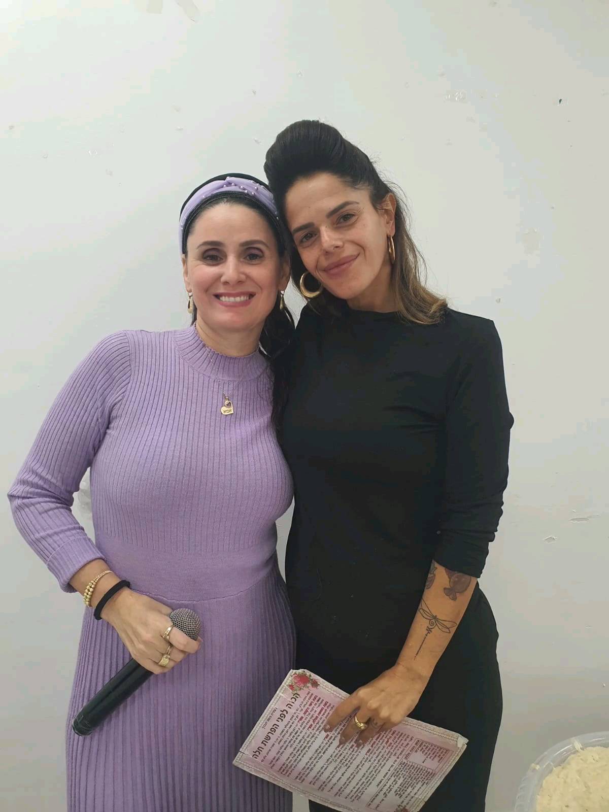 חן המקסימה והתגובה המרגשת שלה
חנוש אהובה שלי
תודה על הזכות ללוות אותך ברגעים החשובים בחייך.