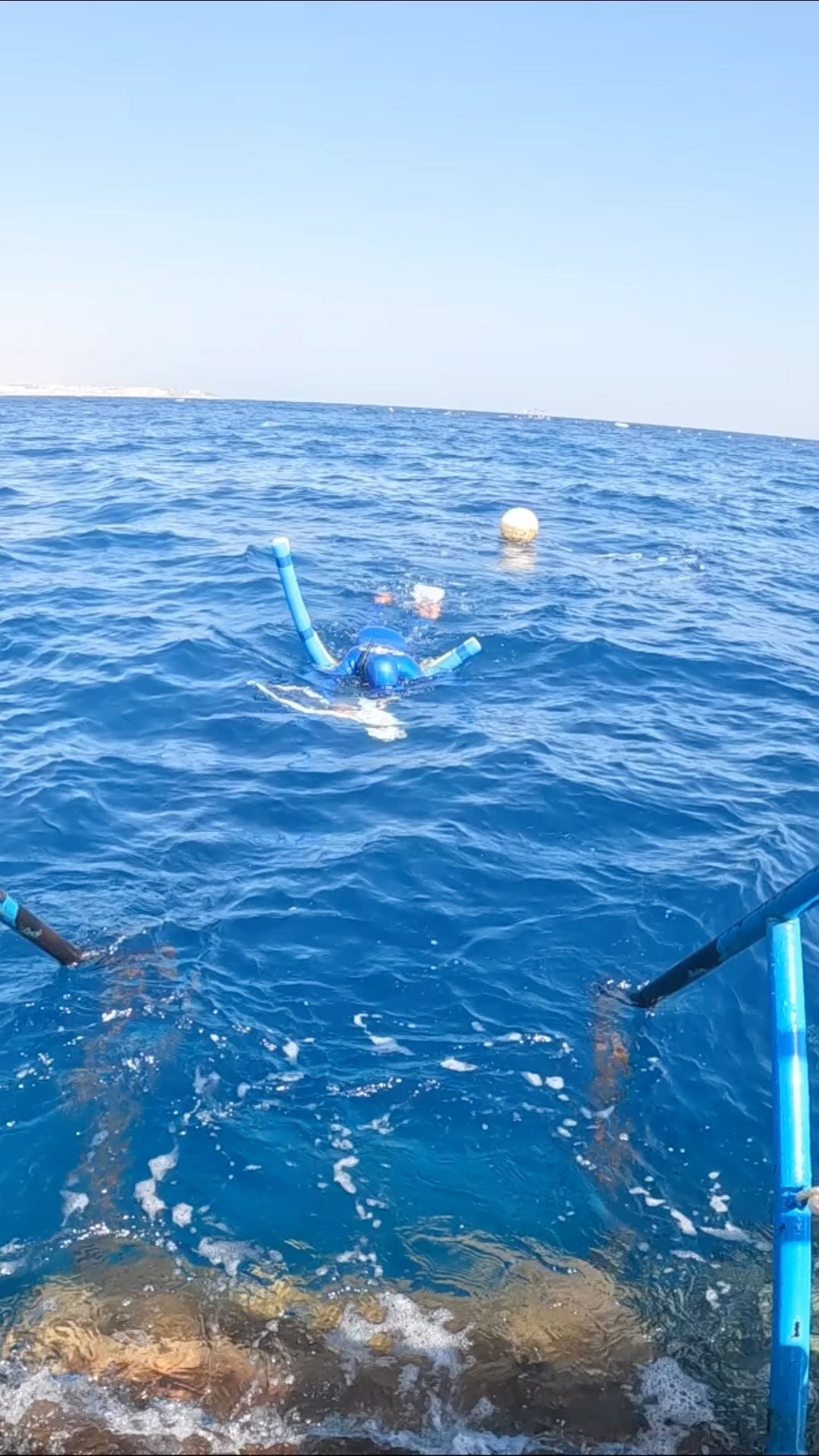 On 23.10.22 the freediver Alon Rivkind has set an israeli record in freediving to 100m in constant weight with monofin at the international competition in sharm al shiek/sinai, Egypt.
Its a huge milestone for freediving community in israeli - first 100 meter in competition. Well done ✌